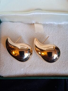 Sculptural Gold-Tone Sterling Silver  Bean Stud Earrings